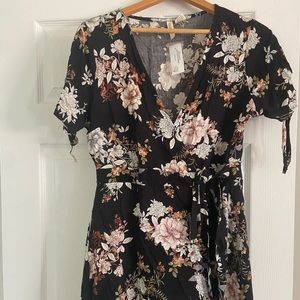 Tags on Brand New Tilly’s dress size XL